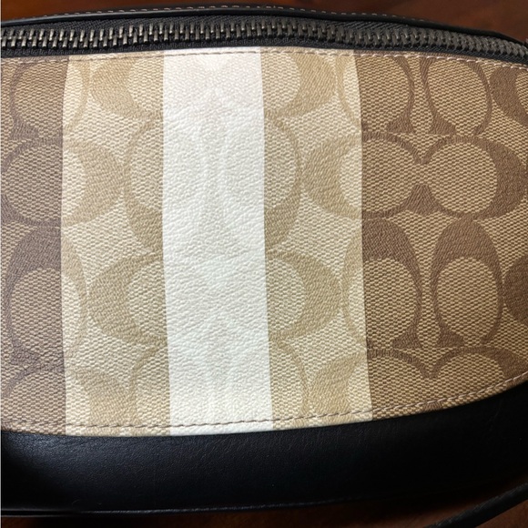 Coach CQ038 Warren Belt Bag Blocked Signature Canvas With Varsity Stripe - Picture 8 of 10